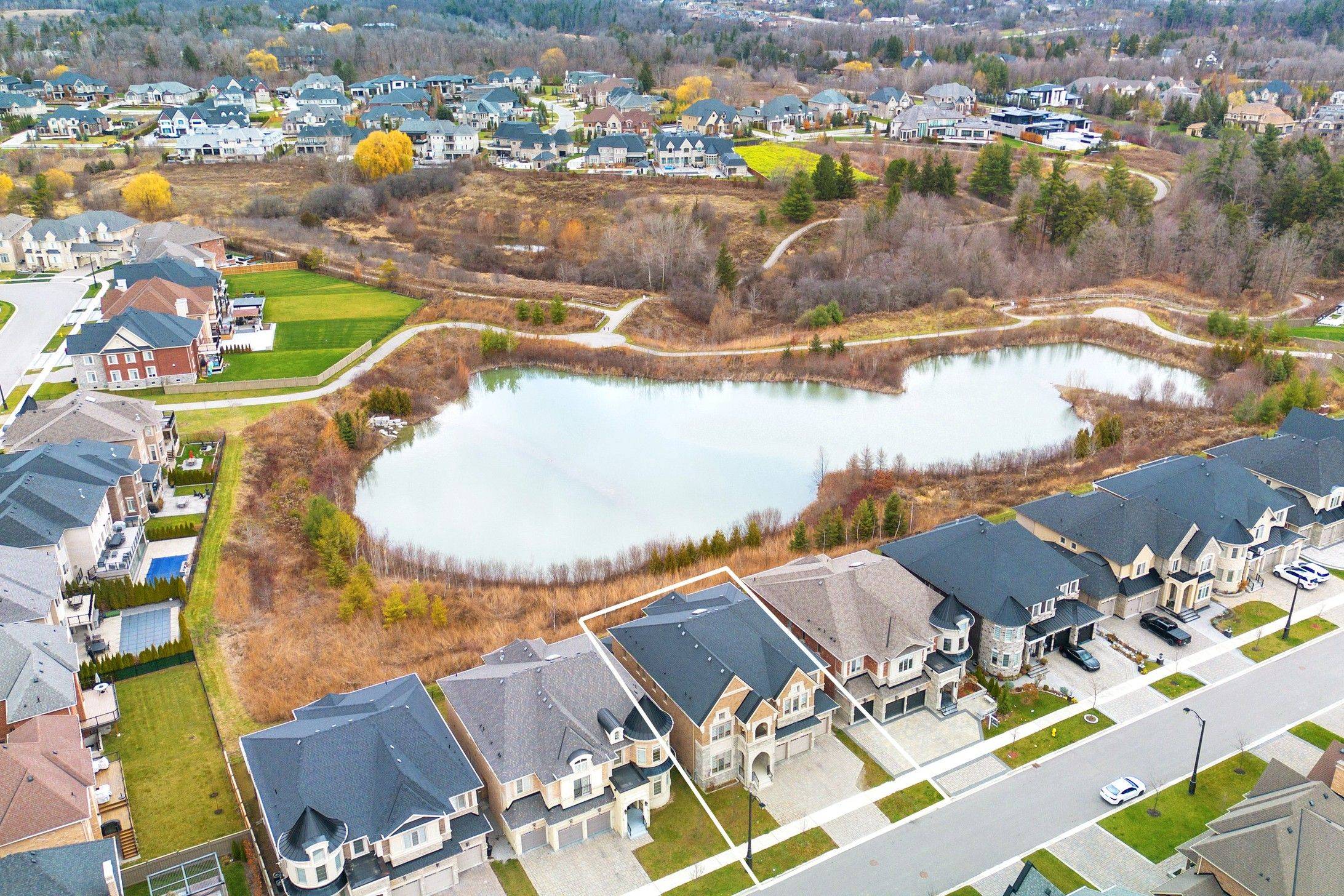 20 Rolling Green CT, Vaughan, ON L4H 4K7