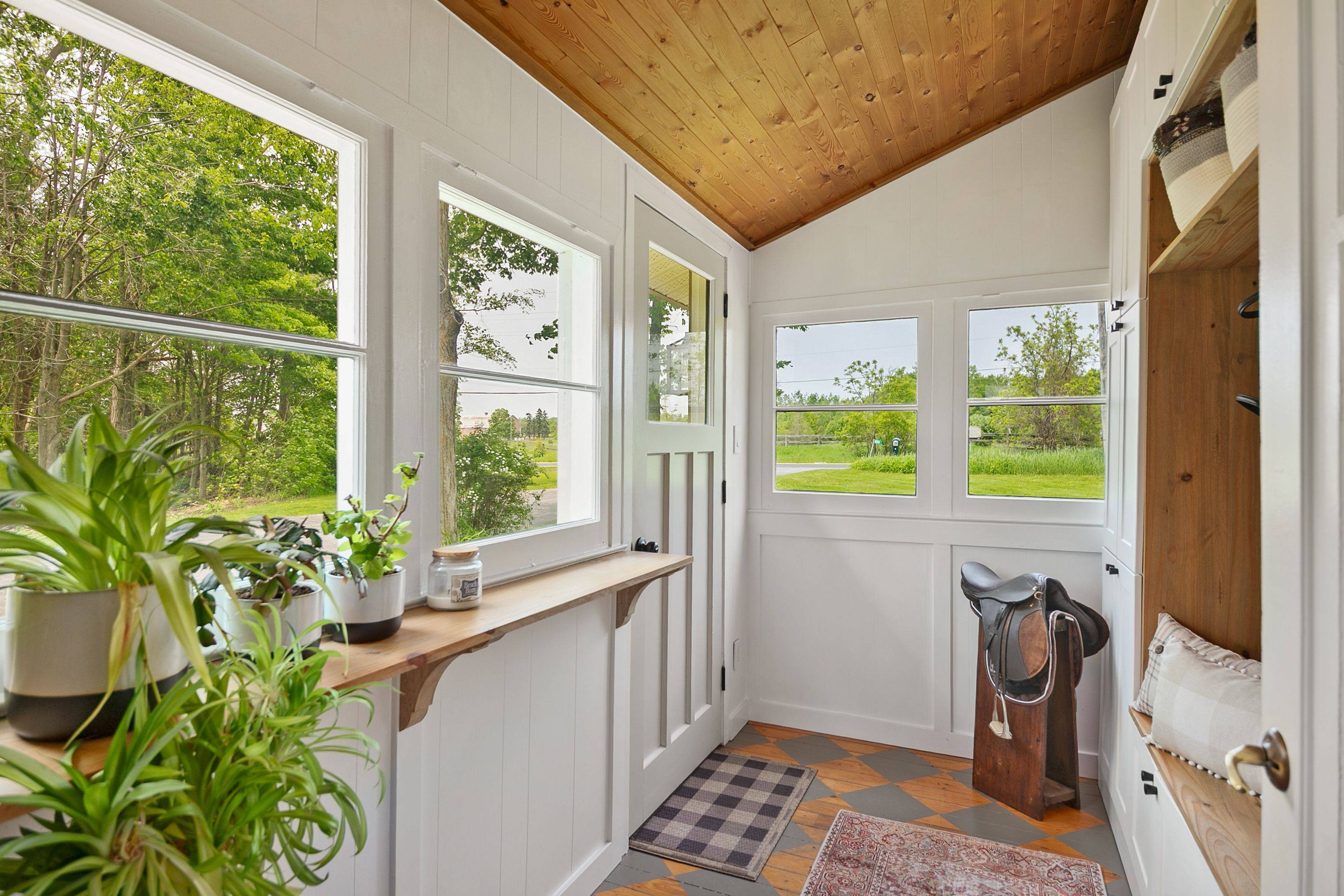 Innisfil, ON L9S 2N6,1091 Big Bay Point RD