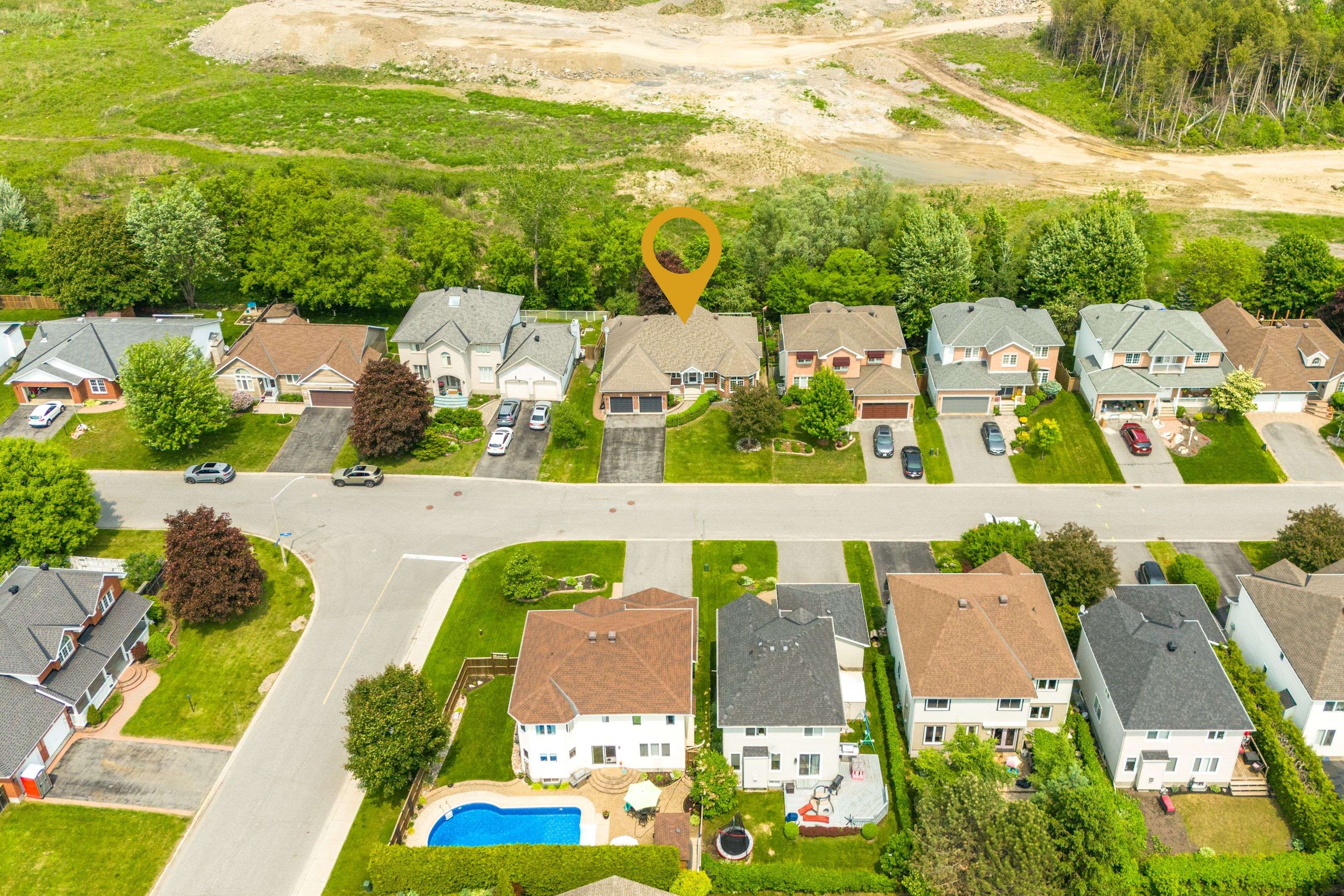 Stittsville - Munster - Richmond, ON K2S 1X3,49 Caribou AVE