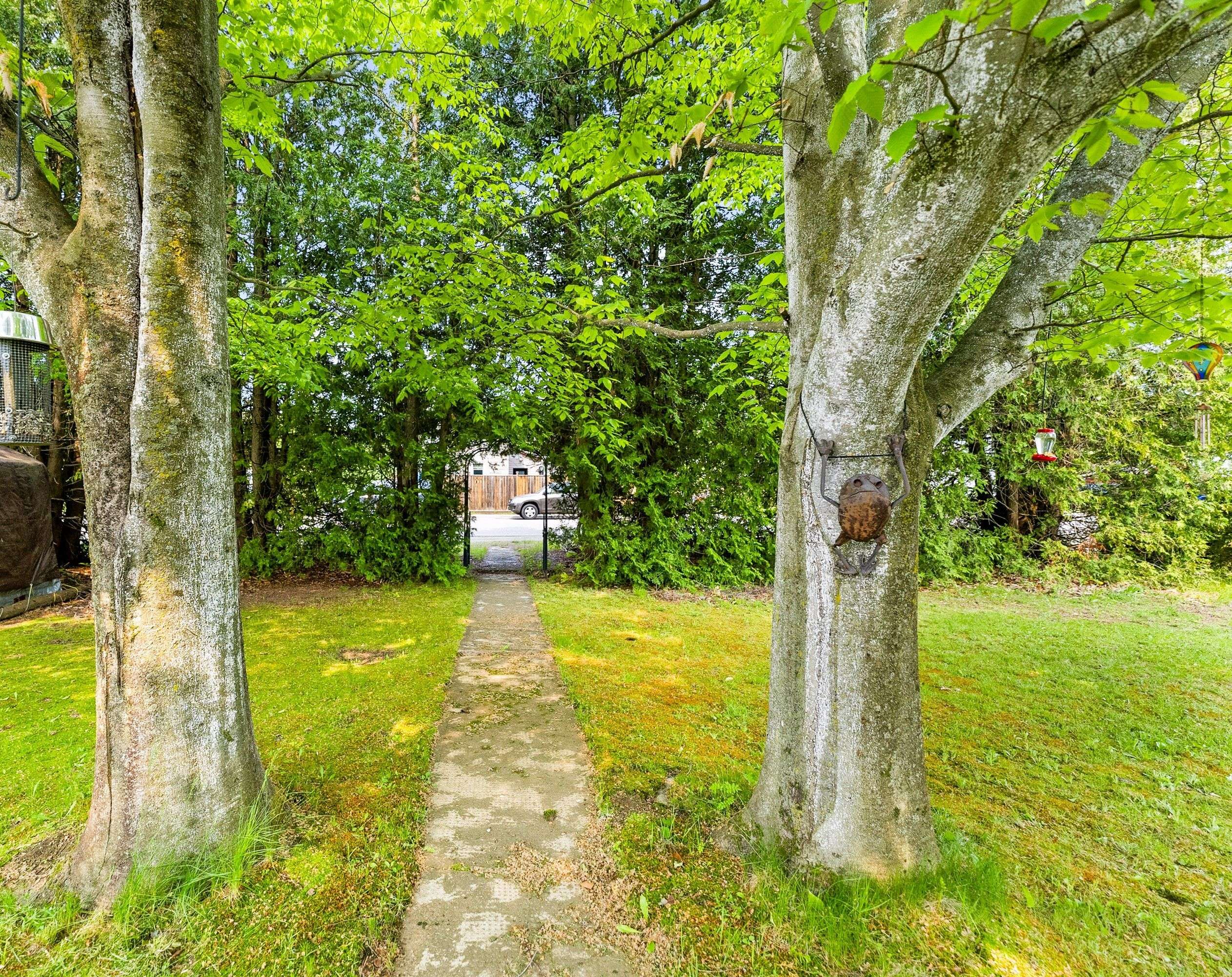Madawaska Valley, ON K0J 1B0,117 Bay ST W