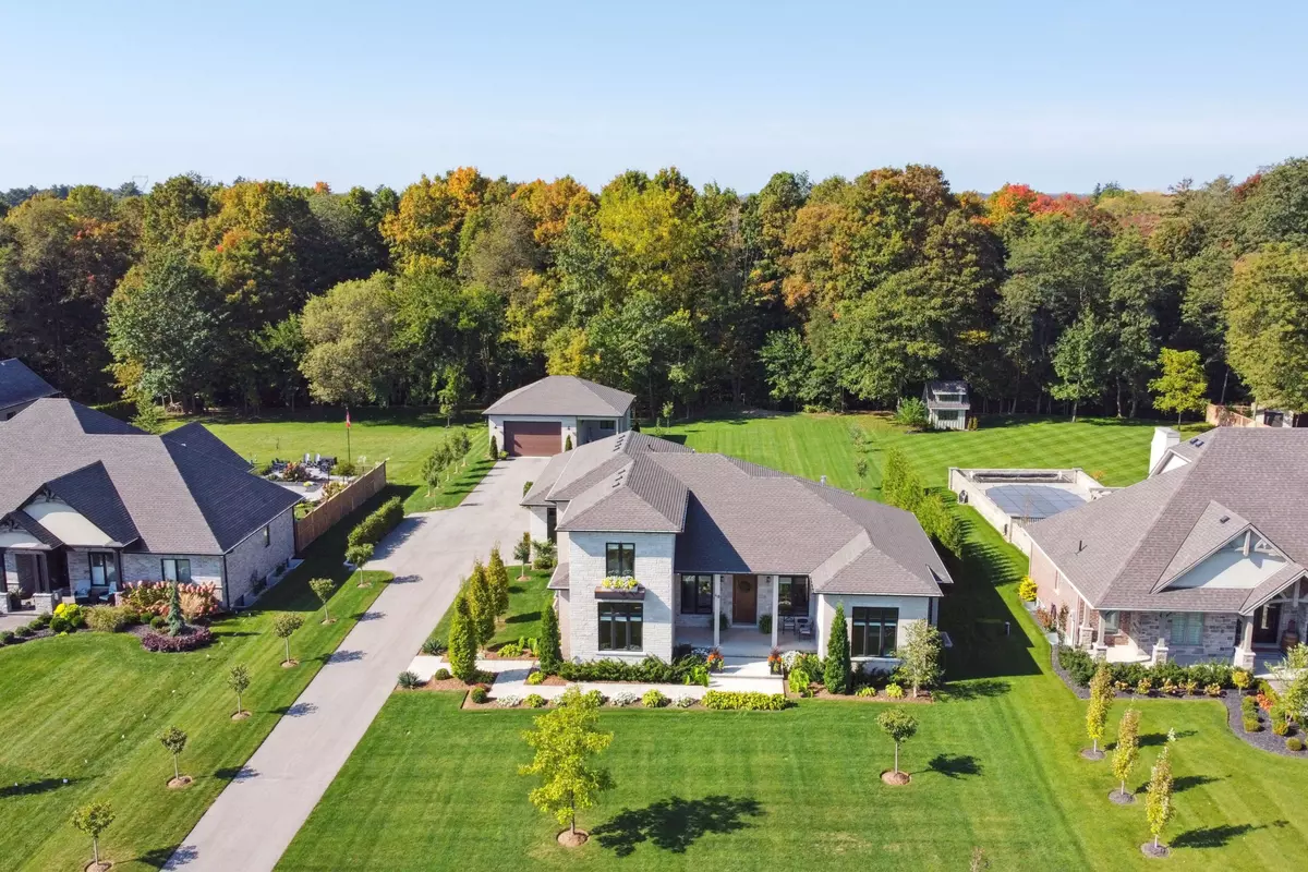 Norwich, ON N0J 1R0,48 OTTERVIEW DR