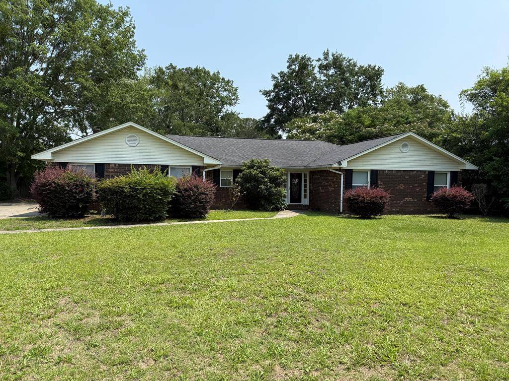 2202 Gingko St, Sumter, SC 29150