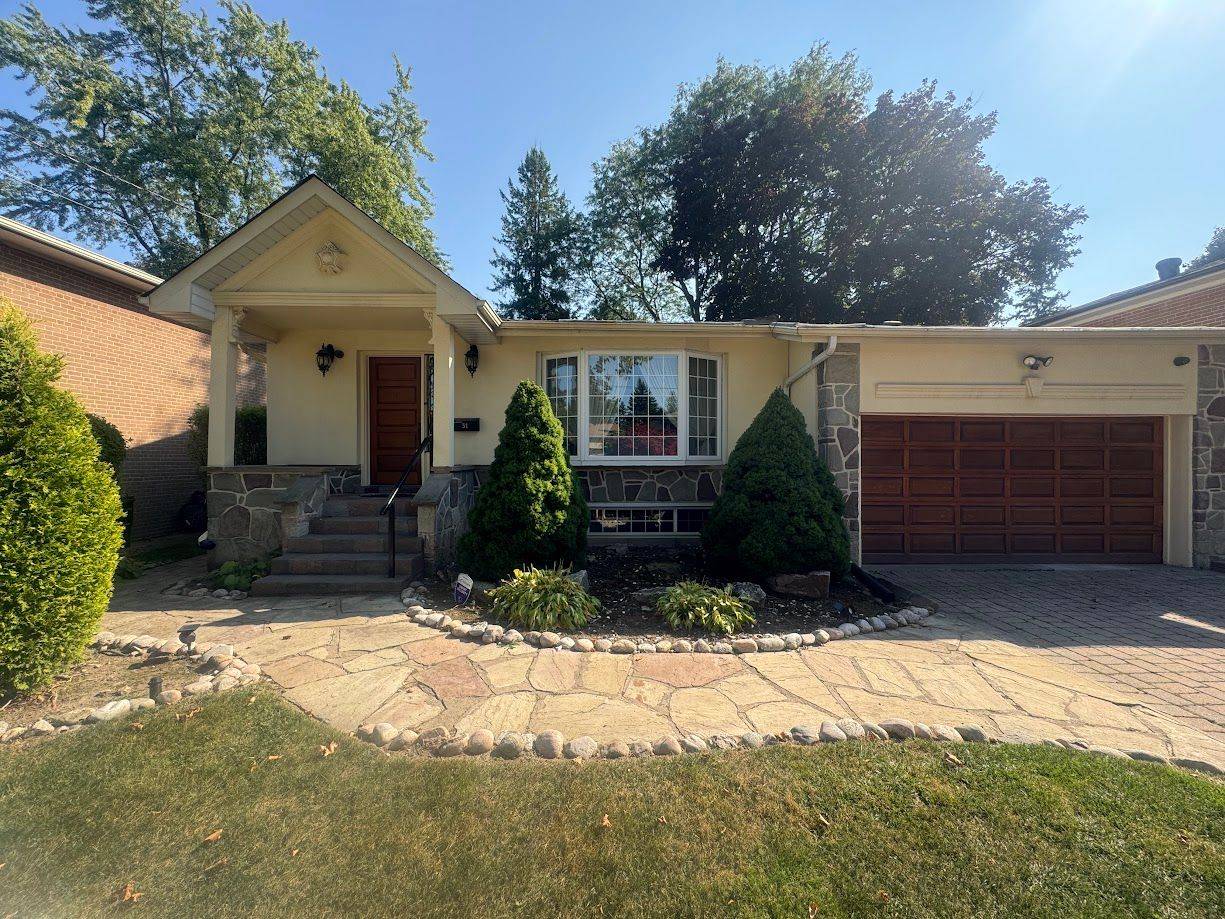 Toronto C15, ON M2K 1V9,31 Whitelock CRES #Bsmt