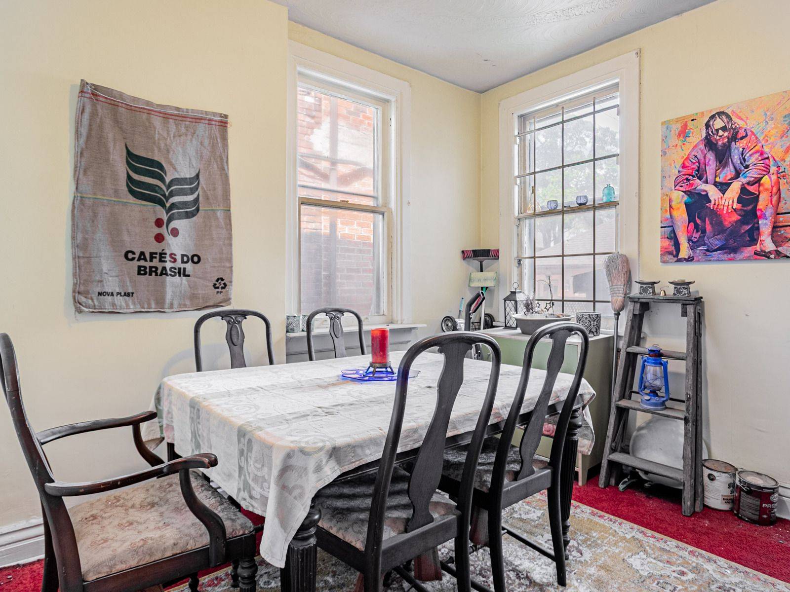 Toronto C01, ON M6J 2V7,371 Crawford ST