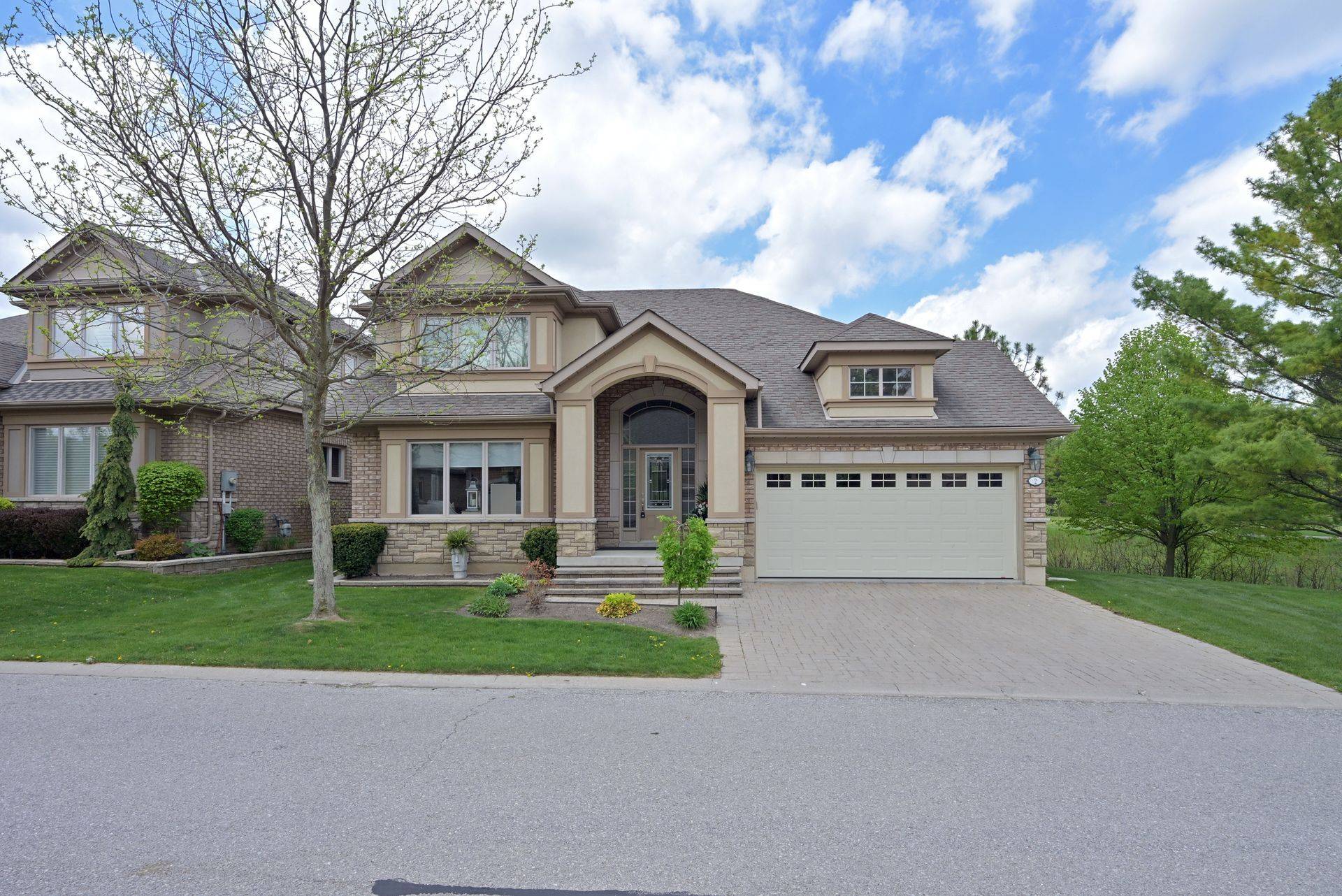 New Tecumseth, ON L9R 0E2,2 Tuscany Grande N/A