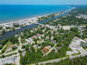 Wasaga Beach, ON L9Z 2K4,74 Forest AVE