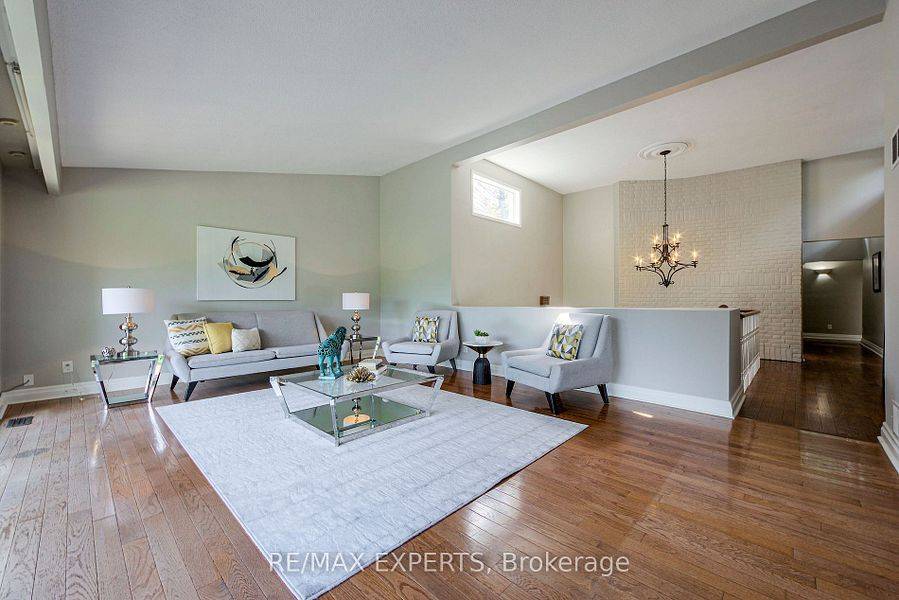 Caledon, ON L7E 0R3,17 Keily CRES