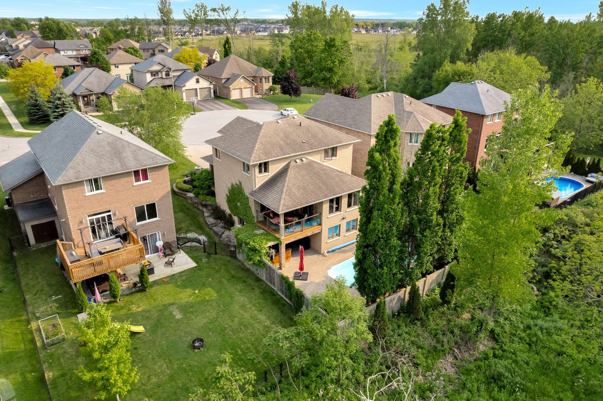 Belleville, ON K8P 0C2,275 Avondale RD