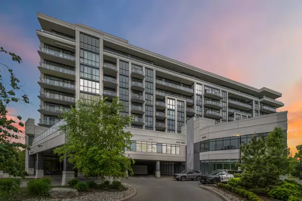 Niagara Falls, ON L2G 0Y9,7711 Green Vista Gate #905