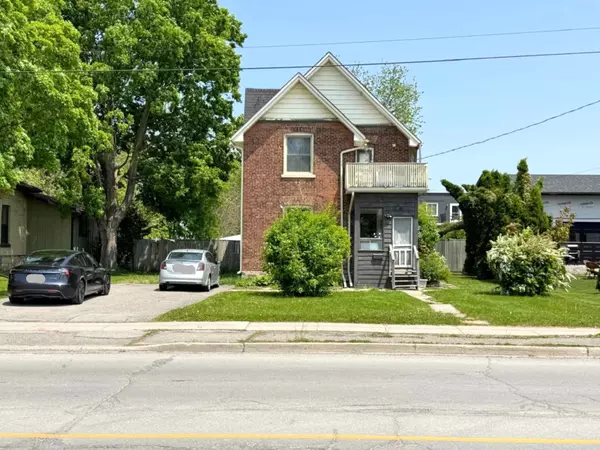 108 Lindsay ST S, Kawartha Lakes, ON K9V 2M6