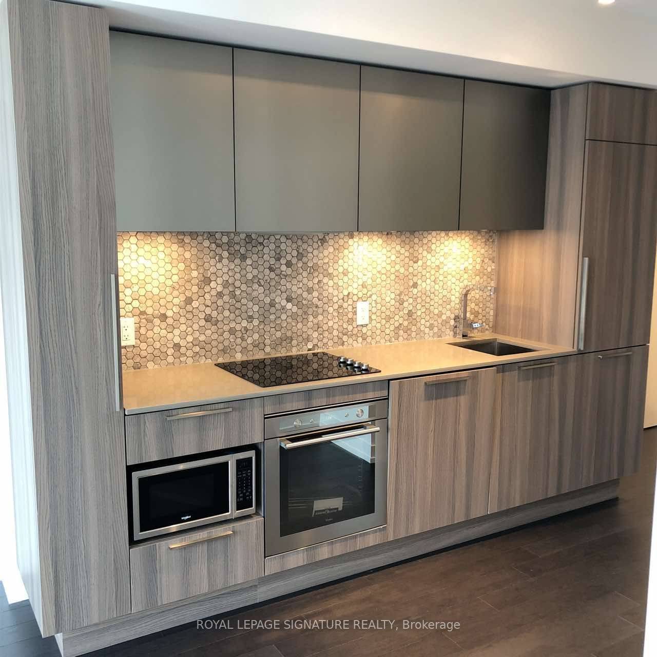 85 Wood ST #3905, Toronto C08, ON M4Y 0E8