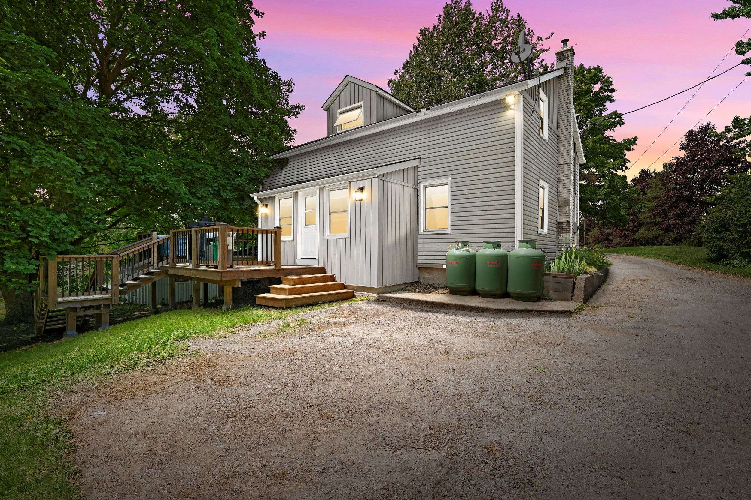 Puslinch, ON N3C 2V4,7007 Wellington Rd 34 N/A