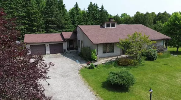 West Grey, ON N0G 1R0,522623 Welbeck RD N