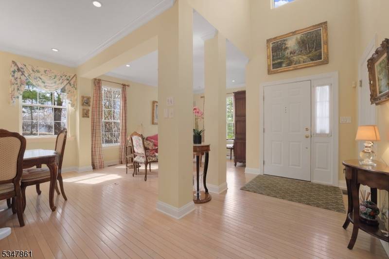 Little Falls Twp., NJ 07424,2 Stone Ridge Ct