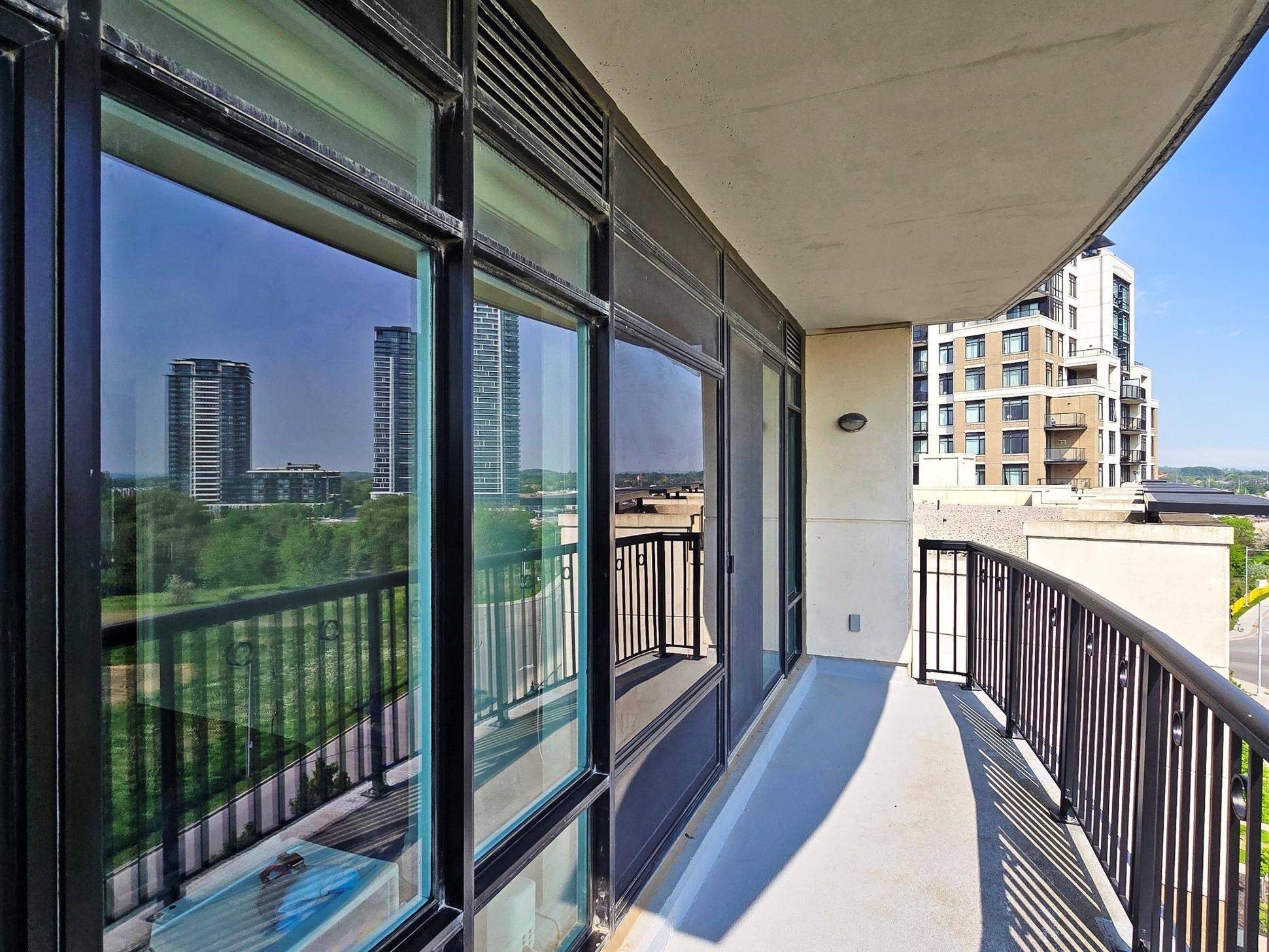 Markham, ON L6G 0C9,131 Upper Duke CRES #703