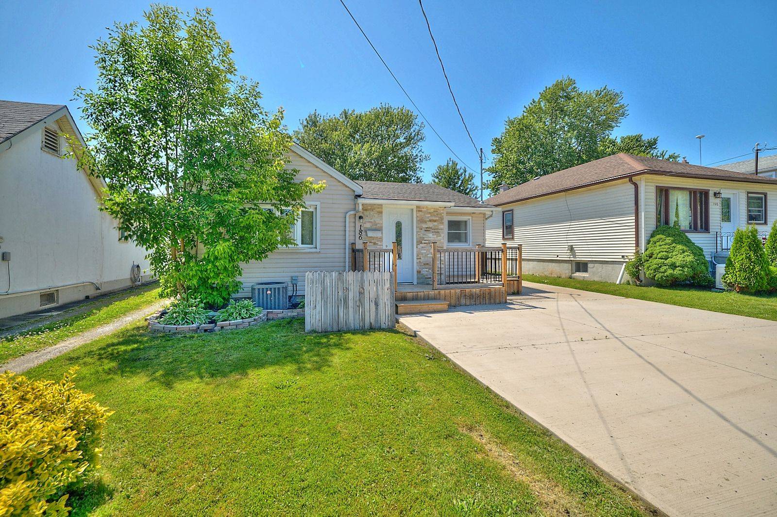 Port Colborne, ON L3K 2K2,186 Wellington ST