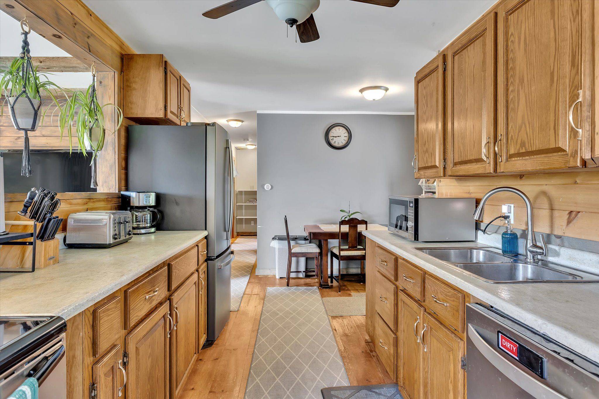 Highlands East, ON K0M 1R0,1042 Tweed DR