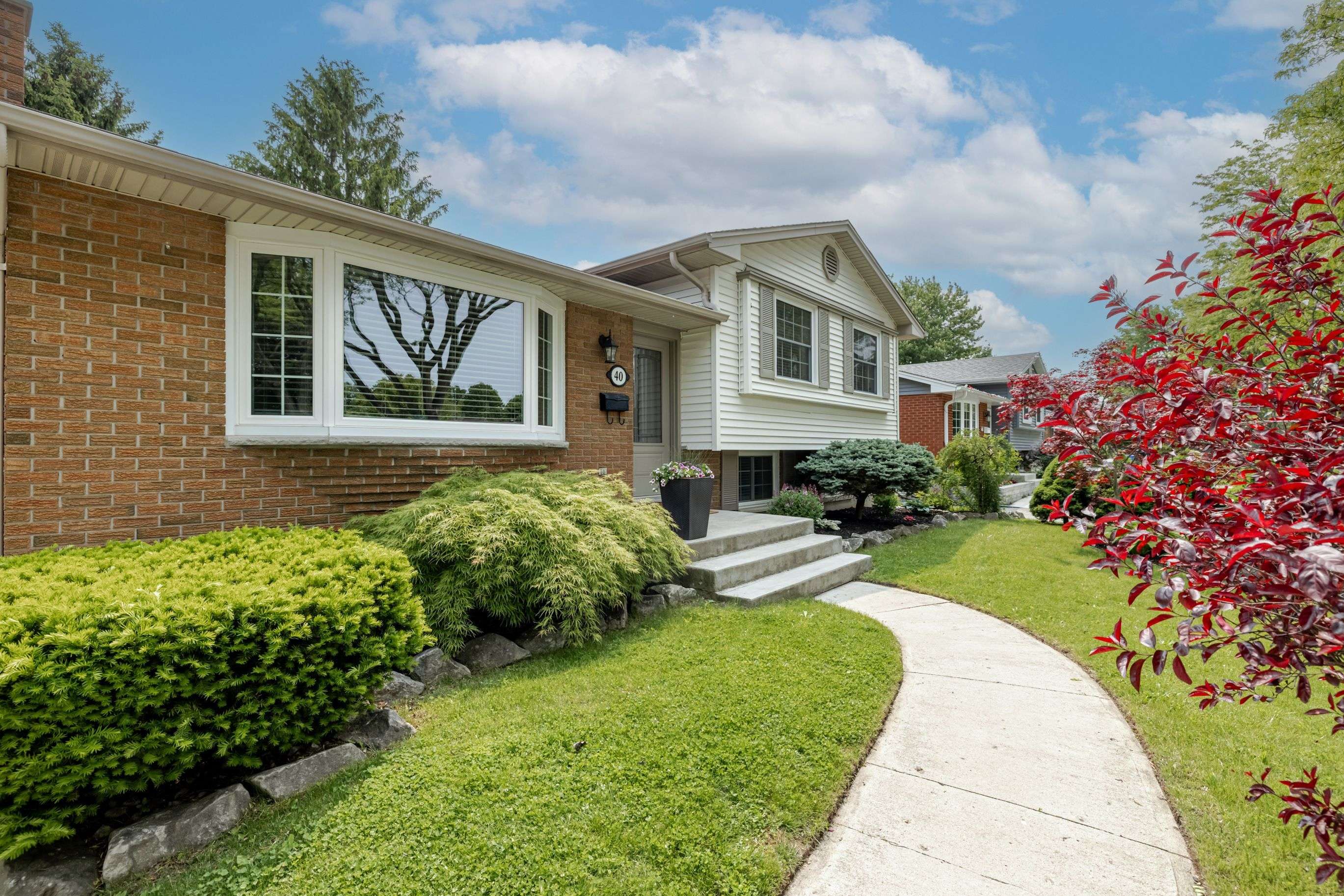 London South, ON N6J 2X1,40 St Lawrence BLVD
