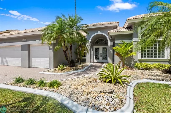 16483 Segovia Cir, Fort Lauderdale, FL 33331