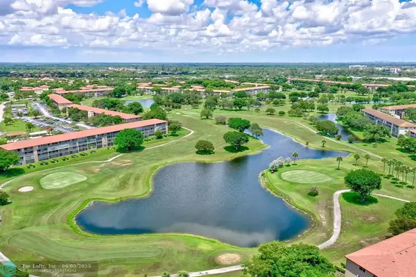 300 SW 130th Ter #305B, Pembroke Pines, FL 33027