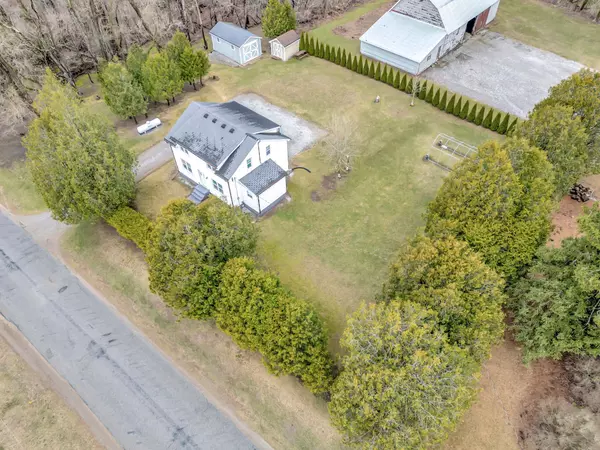 Norfolk, ON N0E 1P0,645 Charlotteville 2 RD