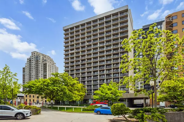 London East, ON N6A 5H3,21 King ST #709