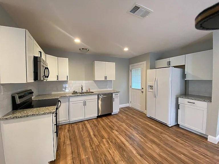 Grand Prairie, TX 75051,1020 Turner Parkway