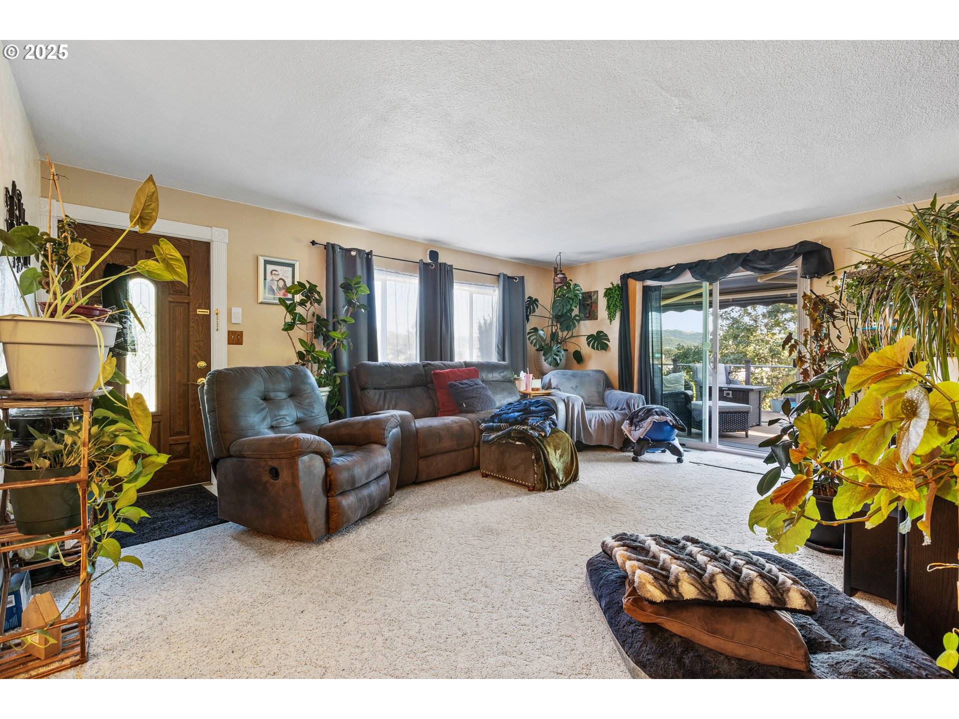 Roseburg, OR 97471,1842 NW DOGWOOD ST