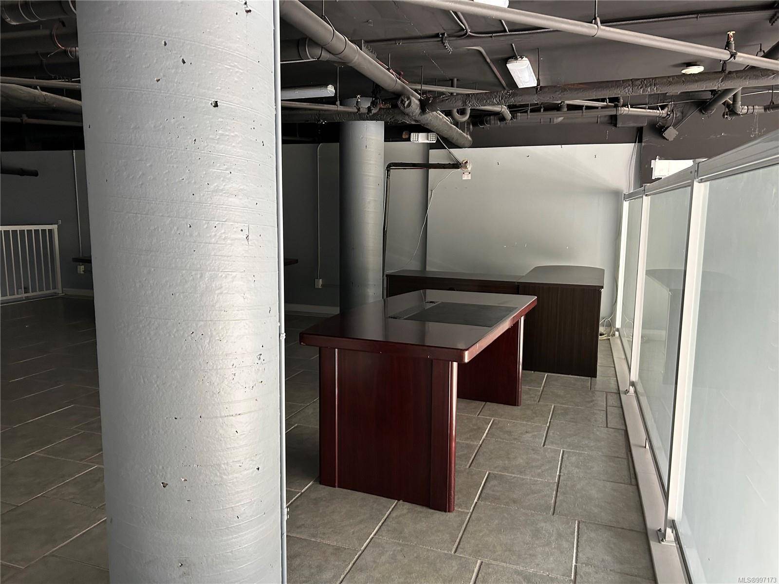 Langford, BC V9B 0H4,2745 Veterans Memorial Pkwy #149