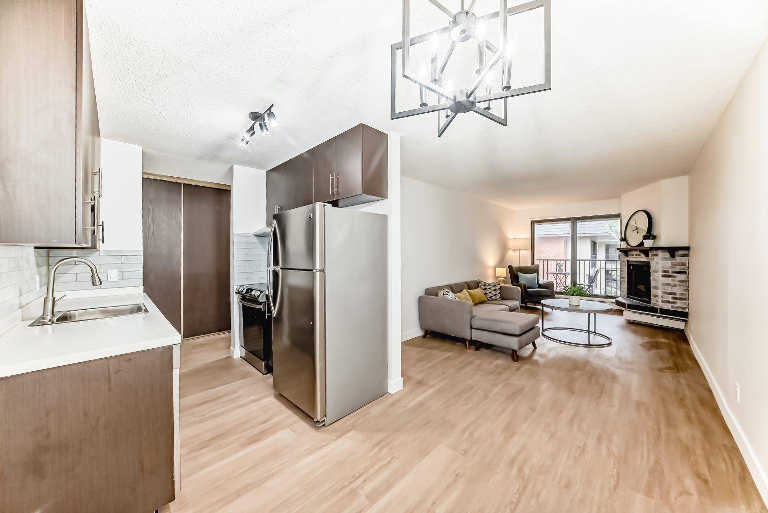 Calgary, AB T3A2C9,4001B 49 ST Northwest #2204