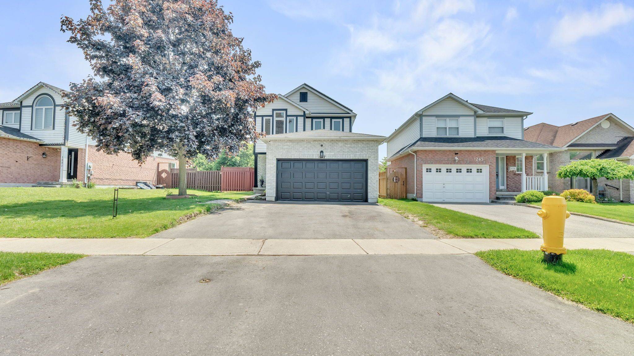 1247 Andover DR, Oshawa, ON L1K 2K2