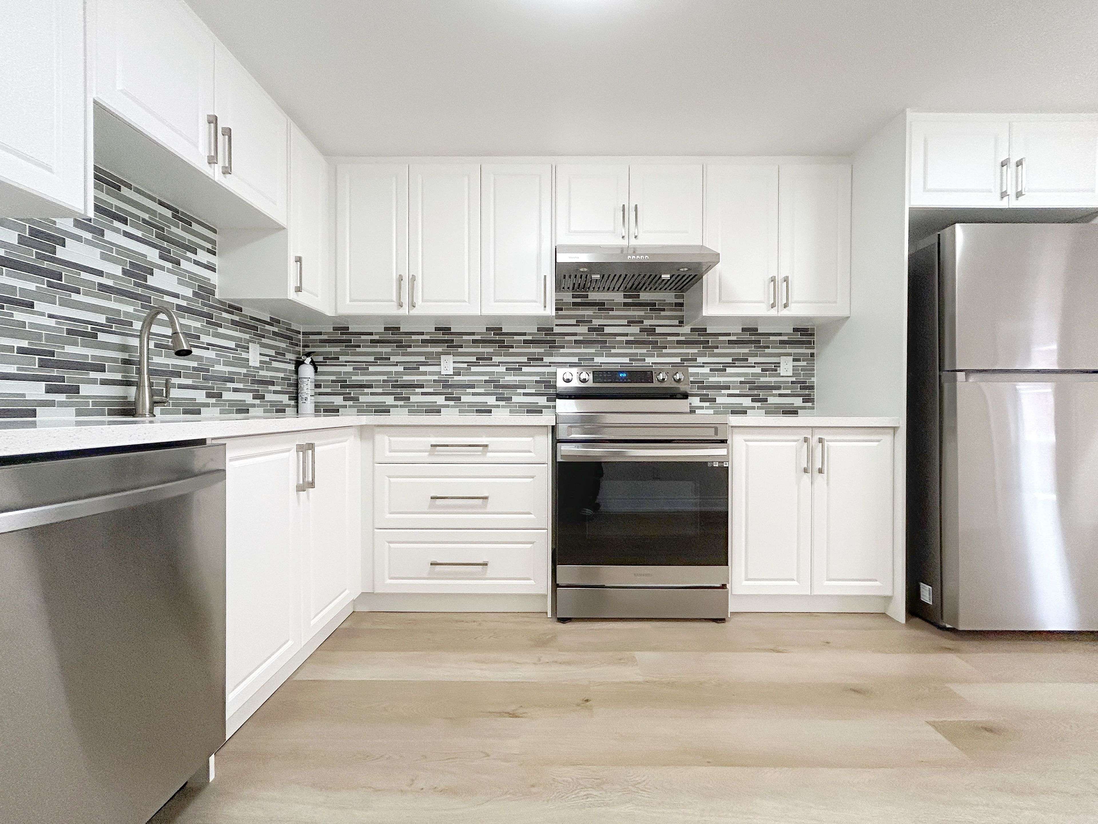 East Gwillimbury, ON L9N 0S6,98 Forest Edge CRES #Bsmt