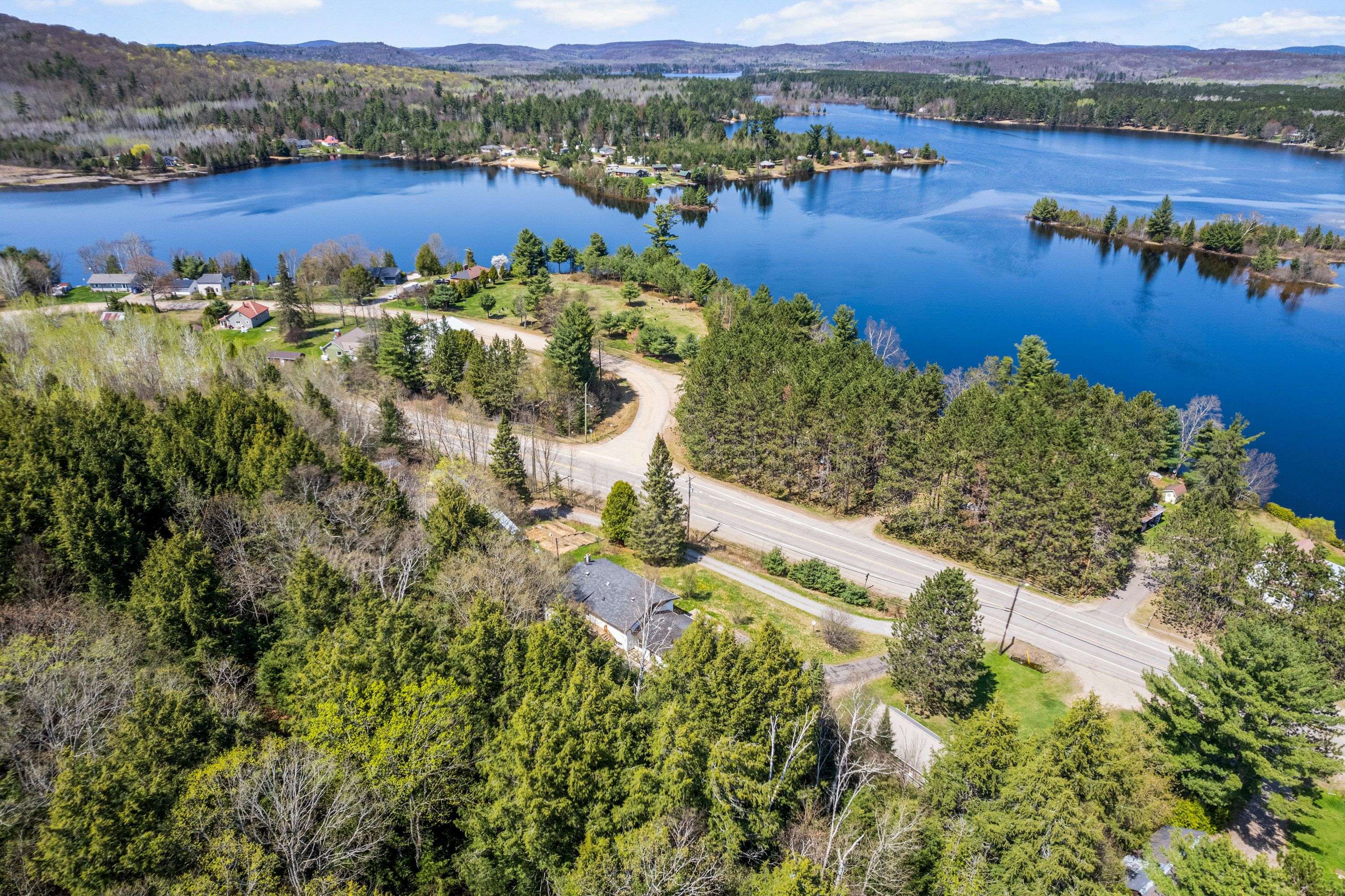 Madawaska Valley, ON K0J 1L0,39220 Combermere RD
