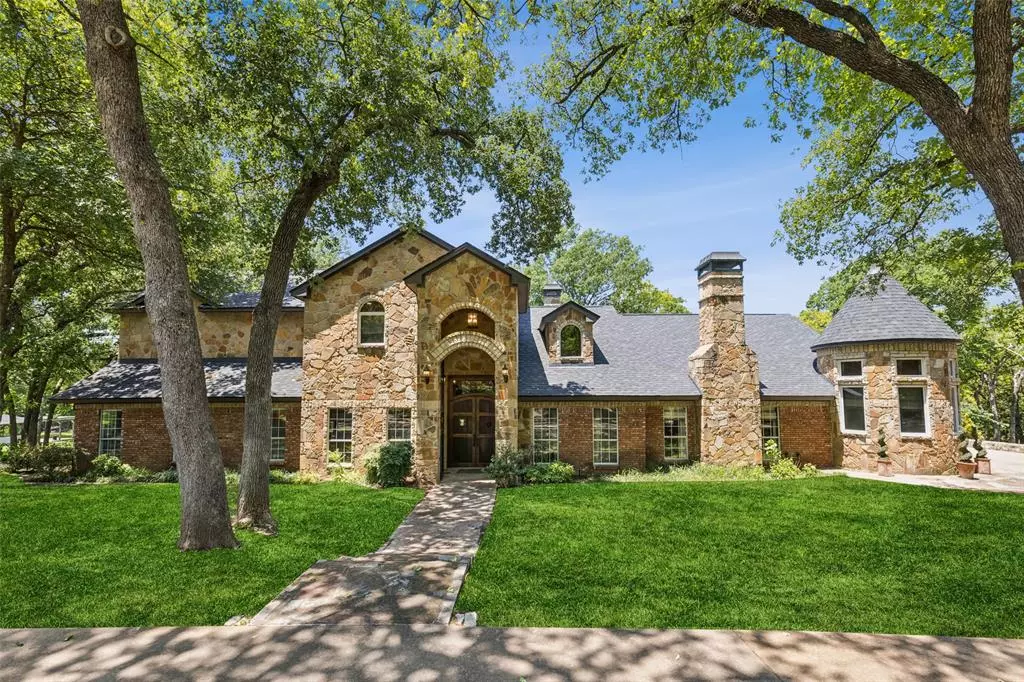 Weatherford, TX 76087,2214 Lake Country Drive