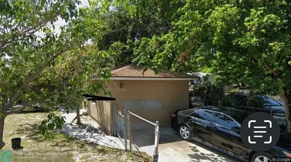 926 S F Street #1, Lake Worth Beach, FL 33460