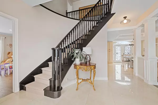 Peterborough East, ON K9H 0E4,550 Naish DR