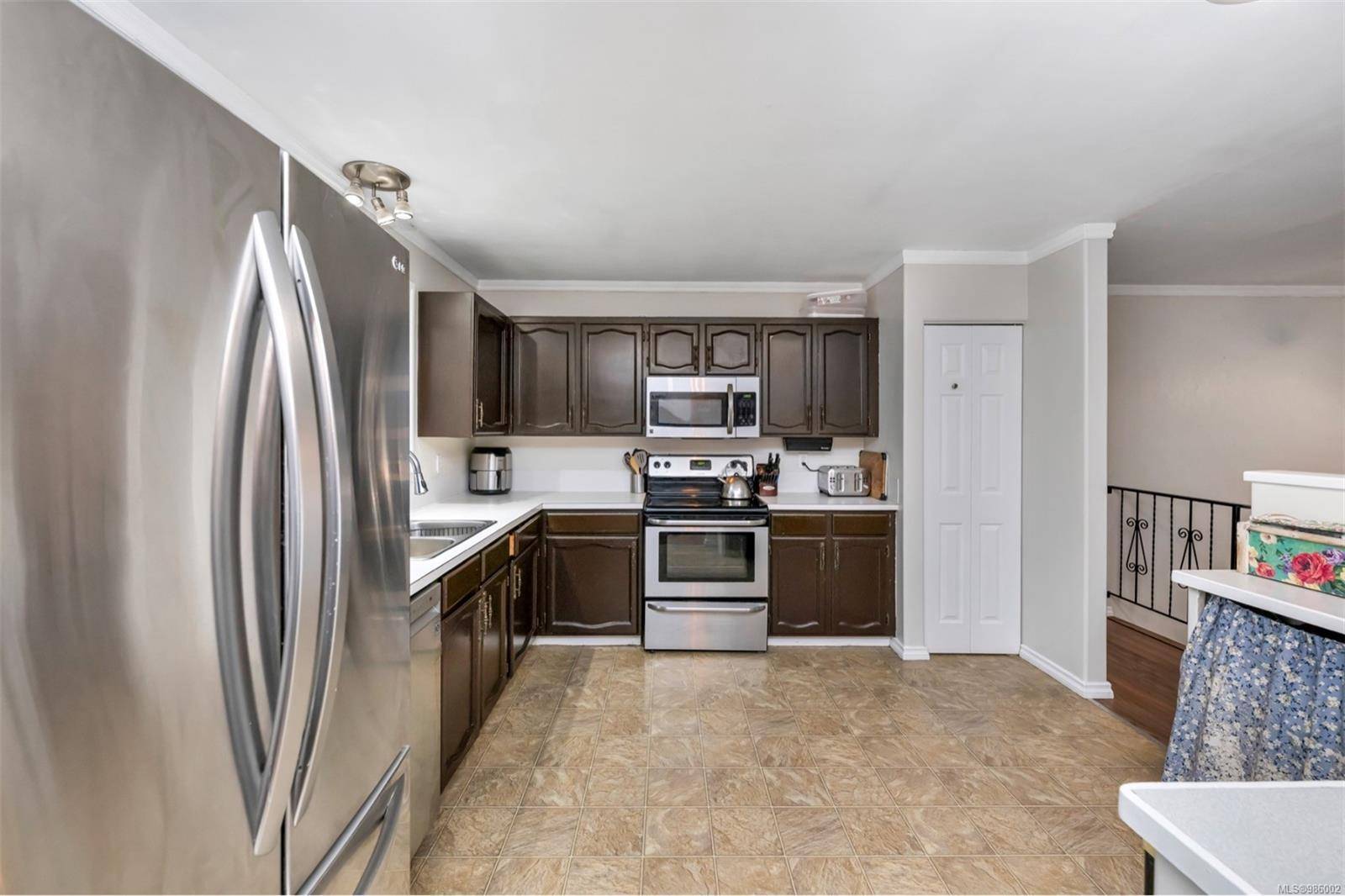 Duncan, BC V9L 4B1,3407 Hilton Rd