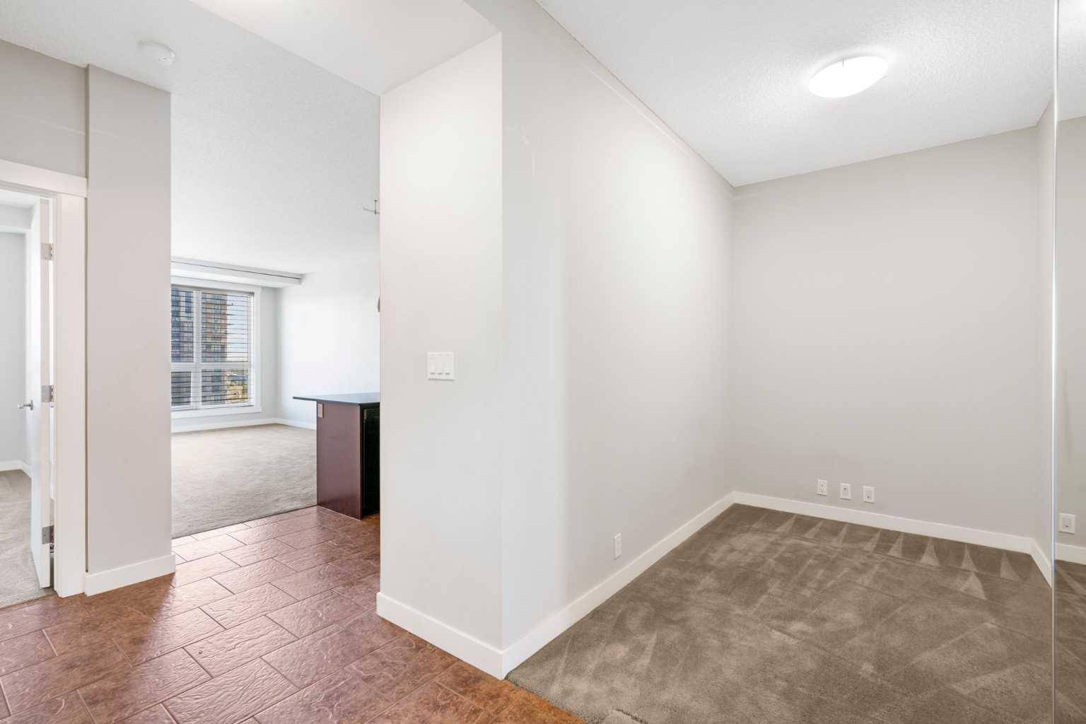 Calgary, AB T2V2W3,8880 Horton RD SW #1505