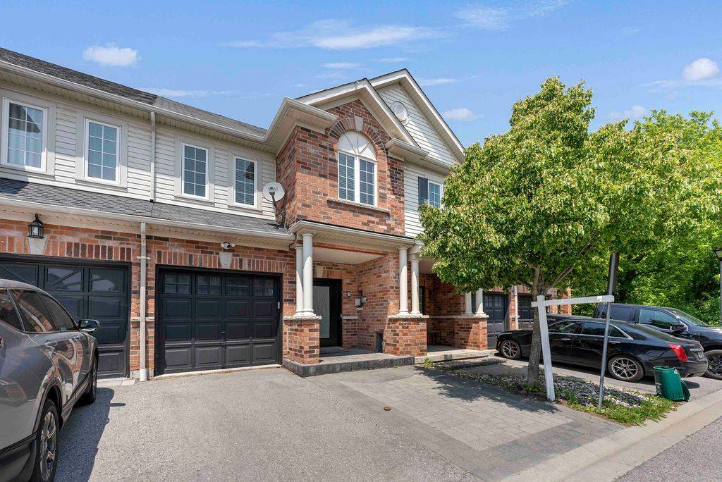 Whitby, ON L1M 0E9,8 Ramona WAY