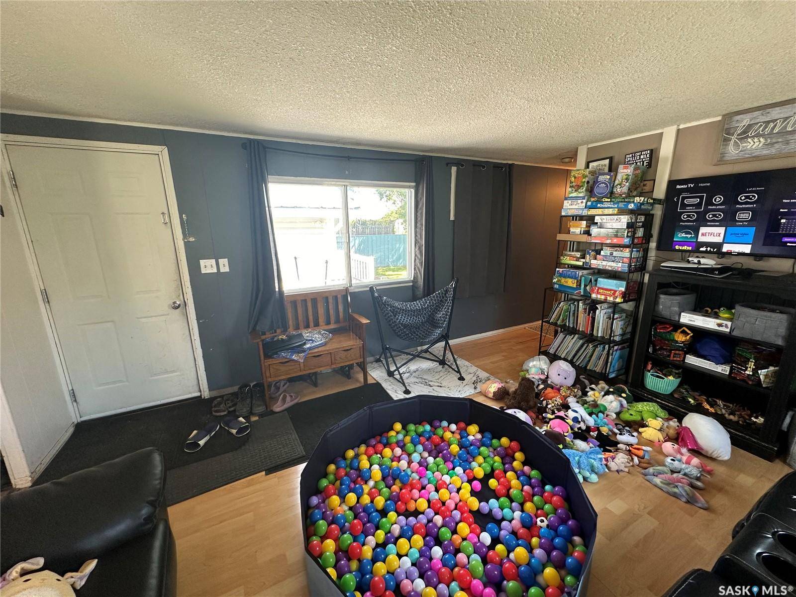 Midale, SK S0C 1S0,305 Eisenhower STREET