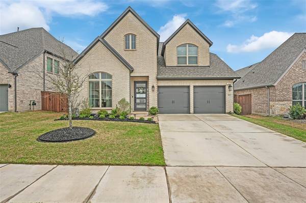 1811 Cypress Gap Trail,  Mansfield,  TX 76063