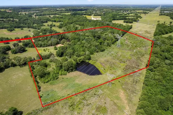 Mount Vernon, TX 75457,600 NE CR 2025