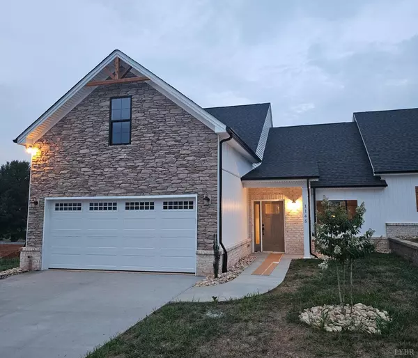1175 Grandset,  Forest,  VA 24551