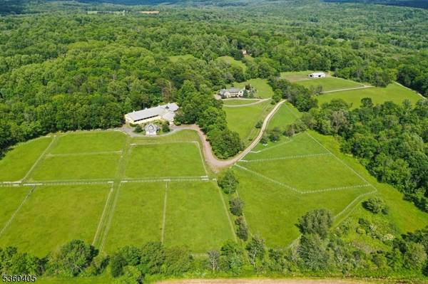 2 & 4 Sunset Farm Lane, Lebanon Twp., NJ 08826