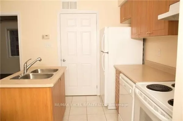 Markham, ON L6B 1G3,7 Innisvale DR