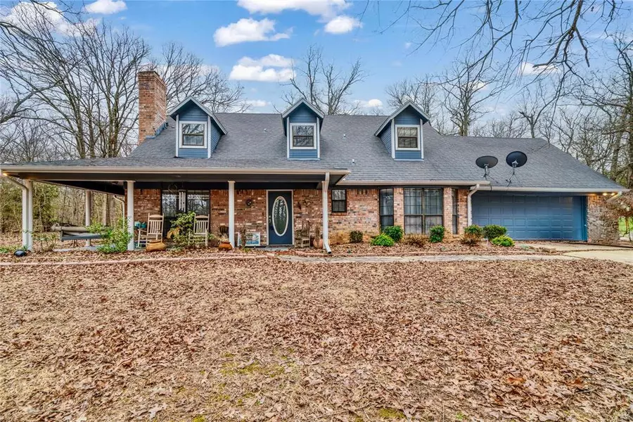 81 County Road 43350, Paris, TX 75462