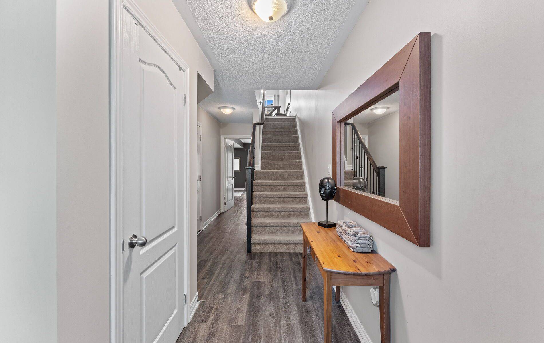 Clarington, ON L1C 0S4,43 Streathern WAY