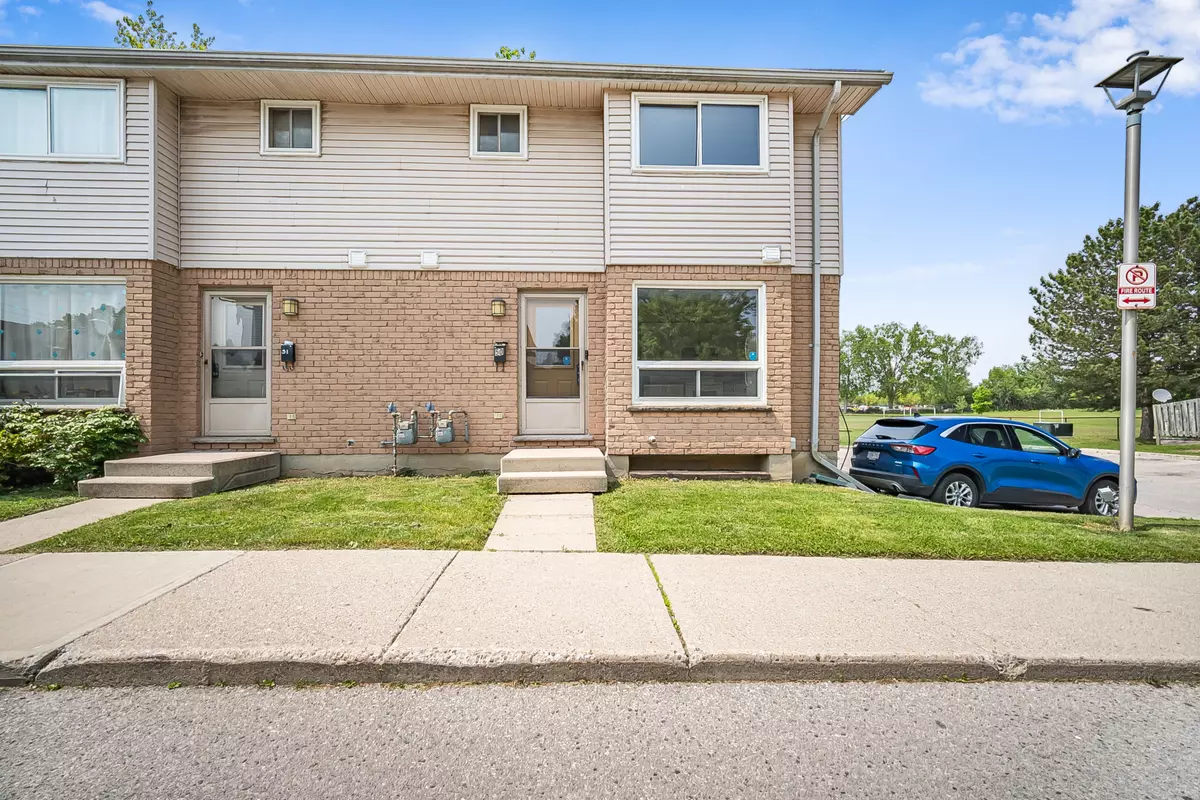 London East, ON N5V 3S3,550 Second ST #50