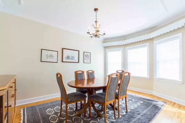 Quinte West, ON K8V 2T3,222 Dundas ST W