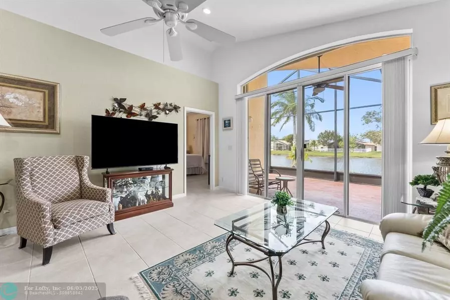 810 NW Rutherford Court, Port St Lucie, FL 34983